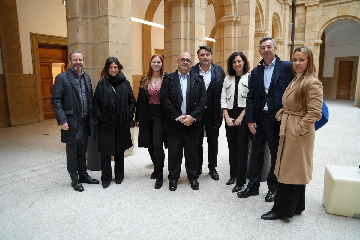 inetum_es's tweet image. ¡Enhorabuena! Mucho #talento en los trabajos presentados por el alumnado de @deusto, realizados desde el conocimiento, la creatividad y el uso de la tecnología.

¡Gracias a la Universidad por este proyecto que nos une desde la ilusión y la colaboración!

#People #Formación