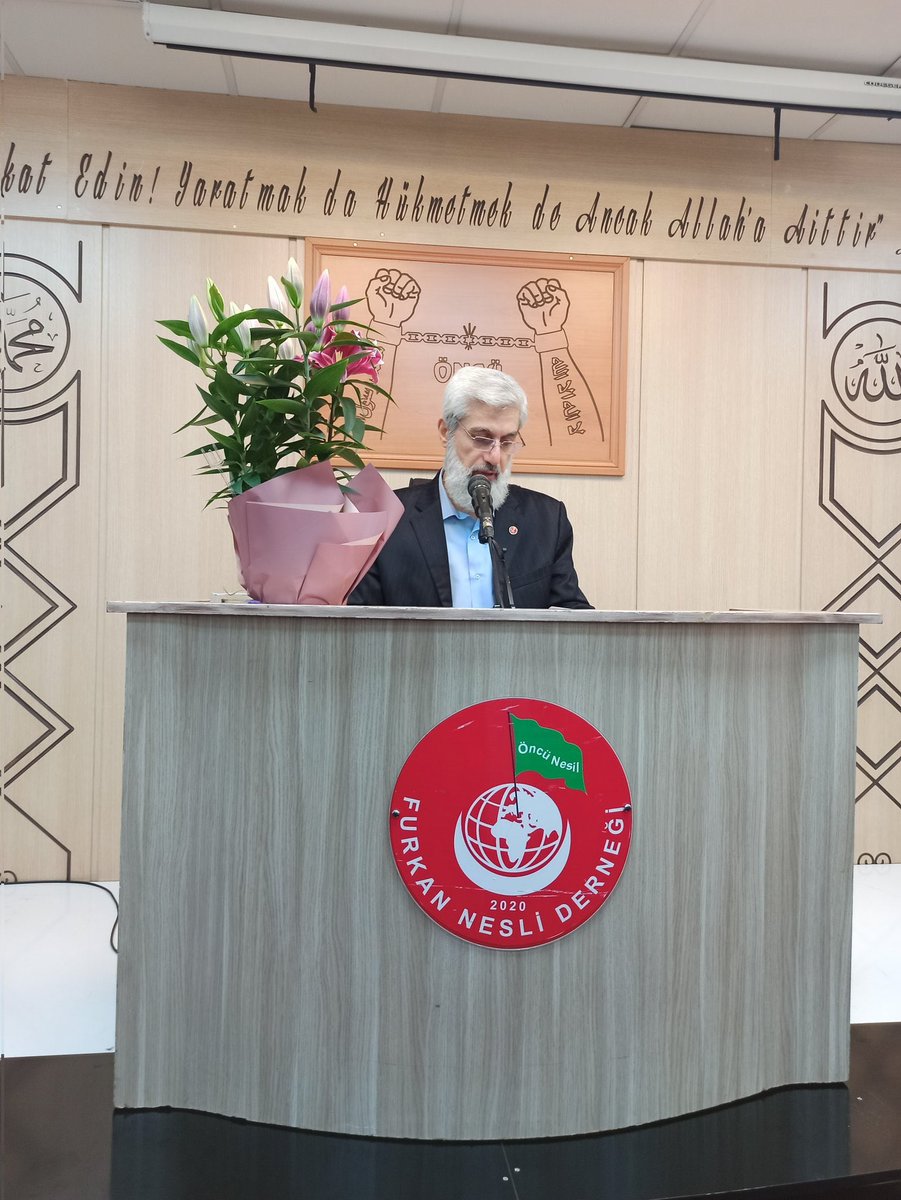 fneslidernegi's tweet photo. Kıymetli Hocamız Hasbihale devam ediyor. 

AlparslanHoca Diyarbakırda
@fneslidernegi 
@alparslankuytul https://t.co/pU2AB1iRQU