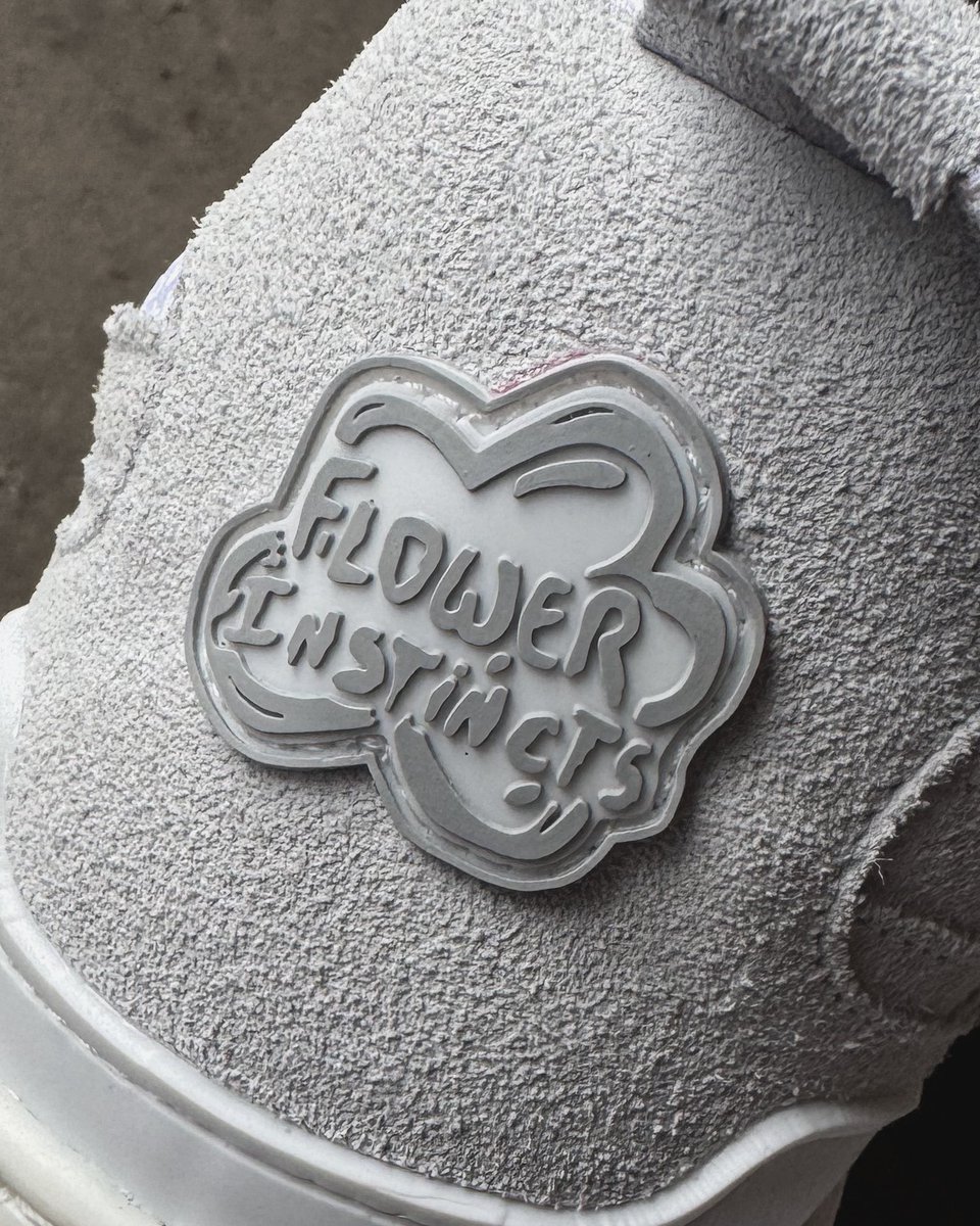 FLOWER INSTINCTS tweet media