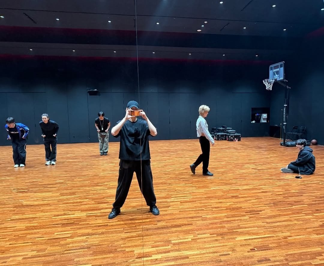 YOONGI YOONGI YOONGI YOONGI tweet media