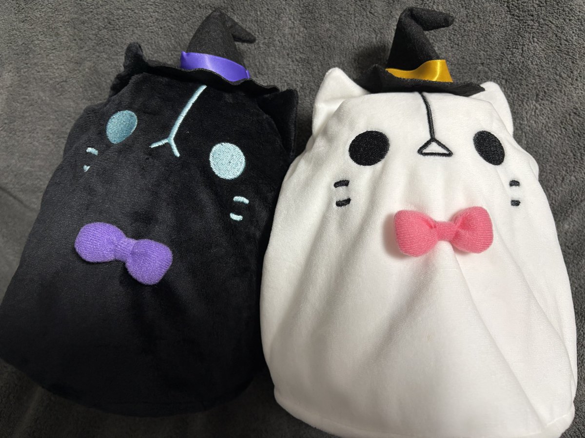 おばけしらぬい届きました✨️ 去年のホワイトとお揃いだ〜👻 応援