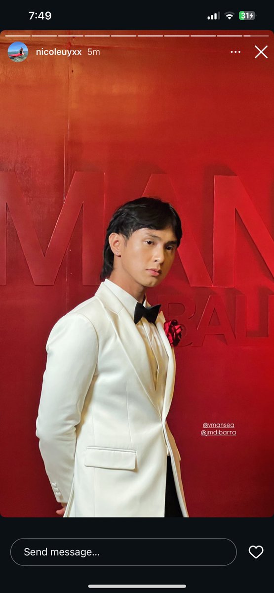 pbbjmdaily's tweet image. Tumabi kayo. Let’s go biglaang tp

JM INVADES VMAN