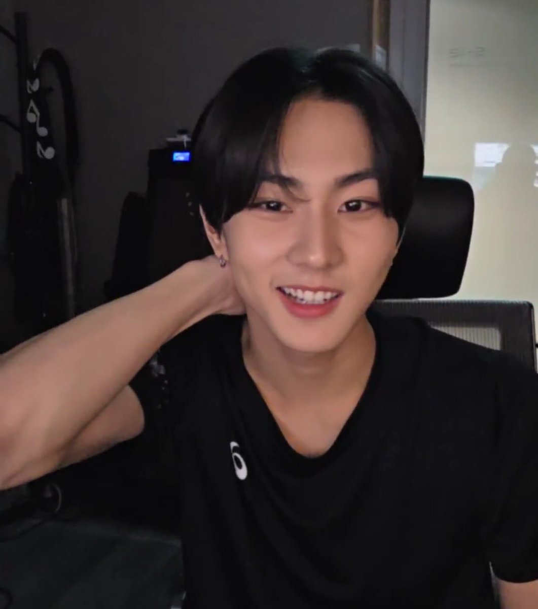 nattapipo's tweet image. น้องจองวอนตัดผมแล้ว😭😭😭😭😭😭😭😭😭😭😭😭