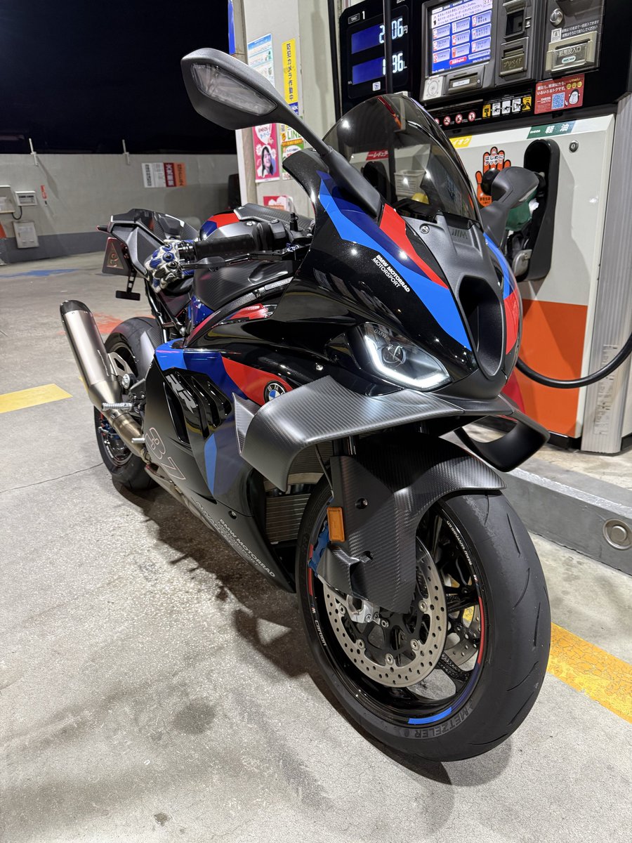 yuu_m1krr's tweet image. うげ〜、久しぶりおバイク疲れた...。
帰りは4時間半をノンストップで帰ってきてマジでケツ痛い