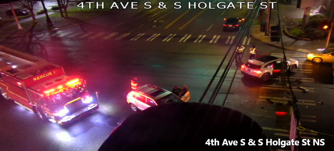 사고 구간 통제 중! 주의 필요