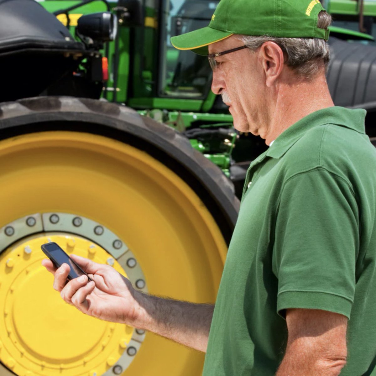machinefinder's tweet image. Staying connected to your machines is easier than ever with JDLink. Want to know what it does, how it works, and why it matters, even for used equipment?

We&apos;re breaking it down here: bit.ly/3Kdsoil #JohnDeere #AgTech