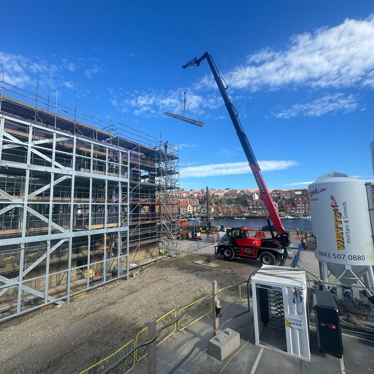 ArdentHire's tweet image. Superb expertise, equipment and service from @ArdentHire
4aManitou.com

t: 03333 202 555 e: roto@ardenthire.com

#ArdentHire @Manitou  #Rototelehandlers #Operators