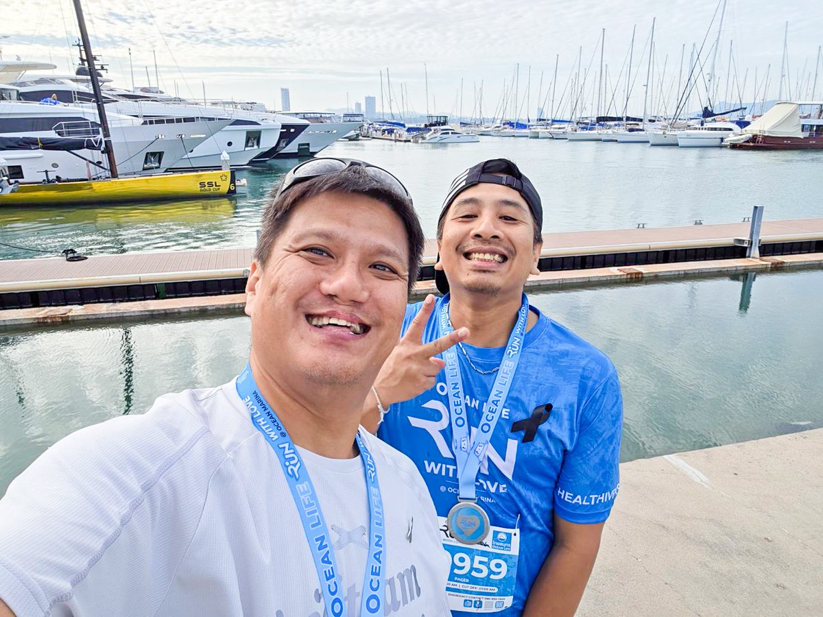 NinjaTooK's tweet photo. 🌊⛵️ ลุงตุ๊ก และ ผองเพื่อน ที่งาน D งาน 𝗢𝗰𝗲𝗮𝗻 𝗟𝗶𝗳𝗲 𝗥𝘂𝗻 𝘄𝗶𝘁𝗵 𝗟𝗼𝘃𝗲 @ 𝗢𝗰𝗲𝗮𝗻 𝗠𝗮𝗿𝗶𝗻𝗮 🫶 ดีใจที่ได้เจอกันครับ 🥰 ep.2
#OCEANLIFERunWithLove #OCEANLIFERunWithLove2025 #OceanLifeไทยสมุทร #รักตัวเอง #รักสุขภาพ #OCEANCLUBAPP #OceanMarina #tookkyrun https://t.co/ghHHj8Zs5G