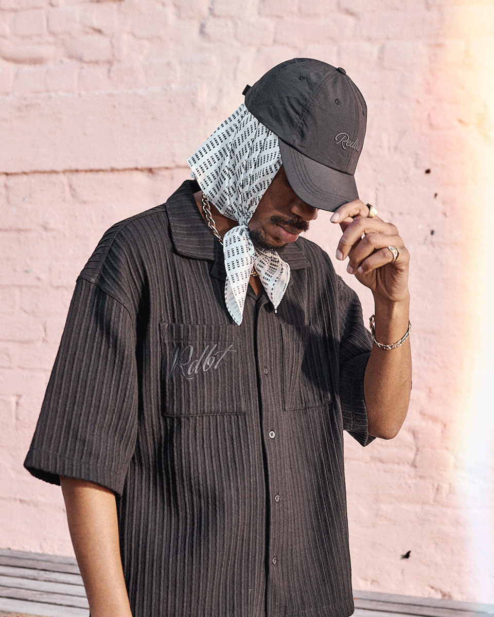 sportsceneSA's tweet photo. Your starter pack for rooftop nights &amp; weekend escapes? Staples. 🗝️ Just add a crew &amp; the city becomes yours.

Redbat Men's Super Skinny Denim from R549.95 in sportscene stores, Bash mobi app &amp; online: https://t.co/XiisoBUzs7

#SummerEssentials #RedbatEssentials https://t.co/IvYnzVm4e6