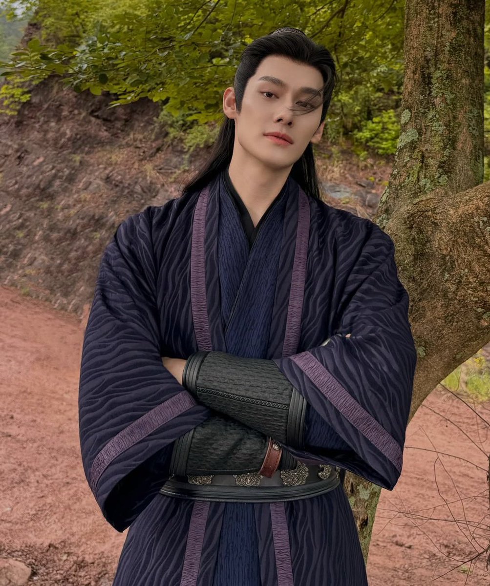 chanleexie's tweet image. JIANG CHENG! JIANG CHENG IS THAT YOU