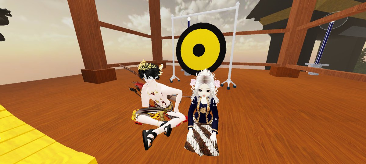 _anomalihiu's tweet image. perginya bawa wayang, pulangnya bawa ayang @gitqris