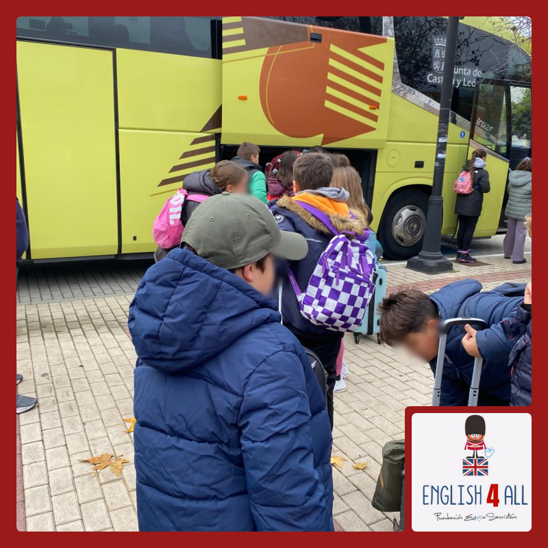 ColeNSVillar's tweet photo. ENGLISH CAMP 5th graders go to Busto de Bureba village in Burgos. 🇬🇧
#English4All de @ESFundacion 
Enjoy it!!!!

#bilingüescyl #CentrosEducacyl #LanguageImmersion https://t.co/qYITDEHG1K
