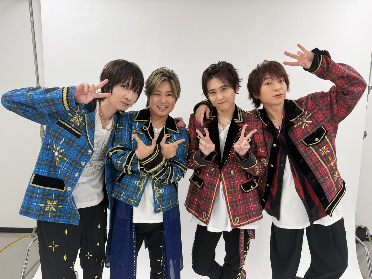 KAJI__OFFICIAL's tweet image. 『#あんスタ！！Starry Symphony -Superbloom-』

ご覧いただいた皆様、スタッフの皆様、
素敵な景色をありがとうございました🌸

Trickstarに感謝を！
全てのユニットに敬意を！
衣更真緒に出会えて幸せです💡

あらためて、10周年おめでとう🌟

#スタフォニ 写真はこちら🔽
instagram.com/p/DRcCzy7k7e3/…