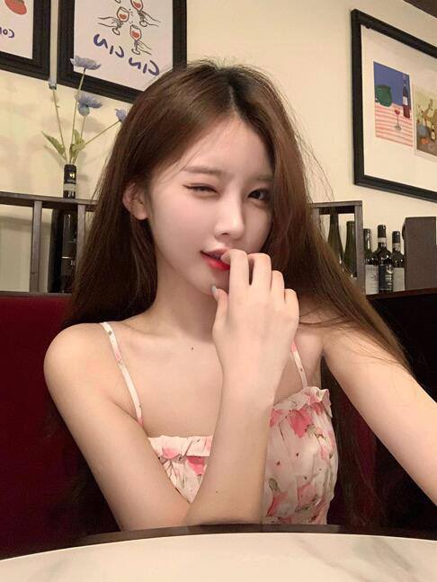 黄推福利内容 - 怡红院 | 勾栏听曲的精彩图片 福利姬怡红院 | 勾栏听曲分享的黄推图片1 - 网红私拍内容