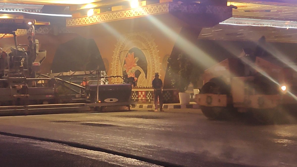 BSCL_BBSR's tweet image. Maintenance of Smart Janpath is in progress to ensure seamless mobility and upkeep of urban infrastructure.

#SmartJanpath #SmartCity #Bhubaneswar