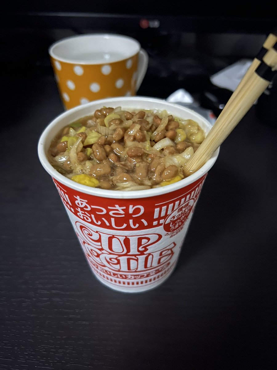 ROM2011ROM's tweet image. これが36年間必死に生きてきた結果のメシなのか🥹