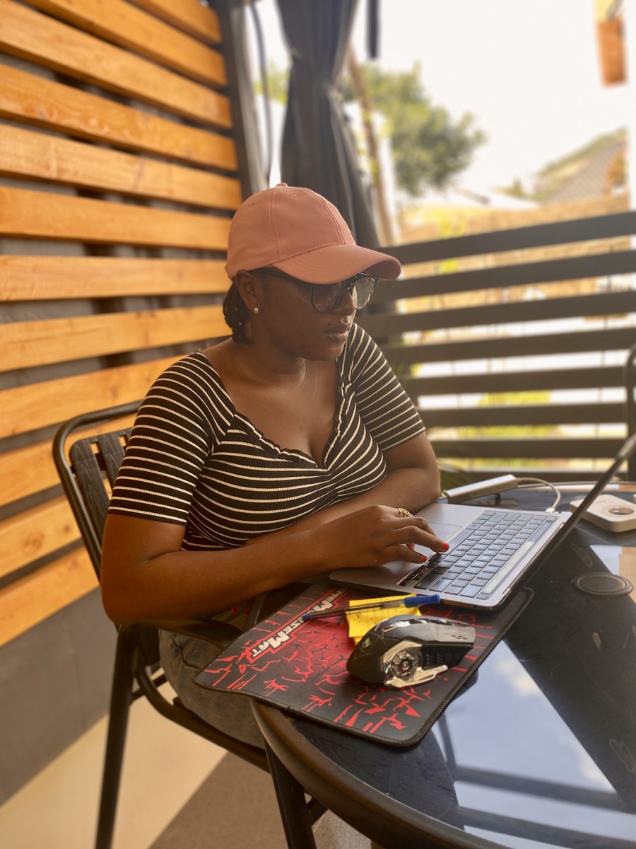 iamsusu__'s tweet image. When I do user research, I ask:
• Any impairments to consider?
• How tech-savvy are they?
• How/where/when do they use the product?
• Have I covered all possible users?

Inclusive research = better design.
The wider the lens, the clearer the insights.