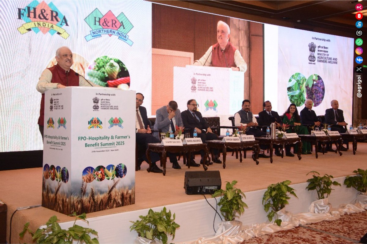 AgriGoI's tweet photo. Dr. Devesh Chaturvedi, Secretary (DA&FW), graced the FPO Hospitality & Farmers’ Benefit Summit 2025 held in New Delhi, today. The event showcased the strength of India’s agri-value chain through “Farm to Venue” partnerships and enhanced B2B linkages. With 50 FPO stalls from across the country, the summit highlighted diverse agricultural products and the growing capabilities of farmer-led enterprises, reinforcing the vision of a more resilient, competitive, and prosperous agri ecosystem.

#AgriGoI
#FarmToVenue
#AgriBusiness
#AgriValueChain
#AgriEcosystem