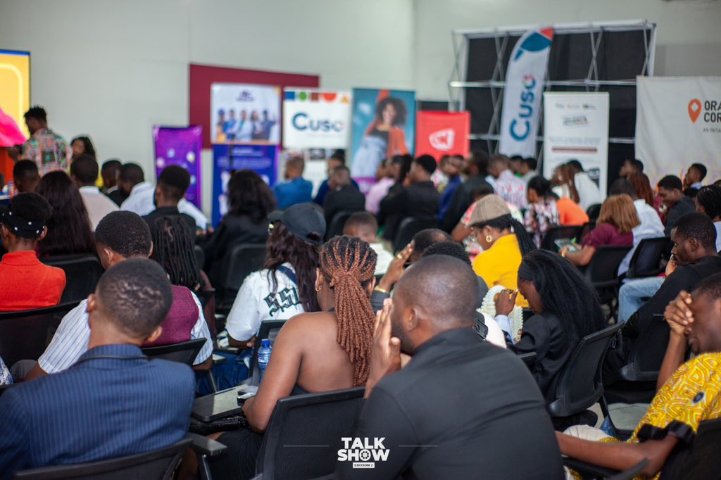MeetekaApp's tweet photo. Meet’eka au Talk Show 2 : échanges, vision et inspiration avec les entrepreneurs congolais. 
#meeteka #entrepreneurs #inspirations https://t.co/ZJ7epHY2Fu