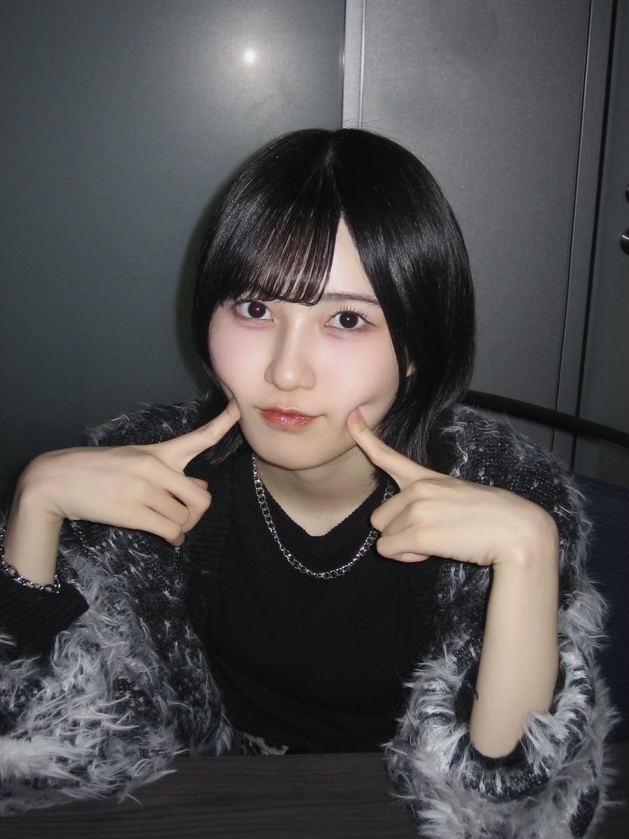 foxtrotal's tweet image. #的野美青『』
sakurazaka46.com/s/s46/diary/de…