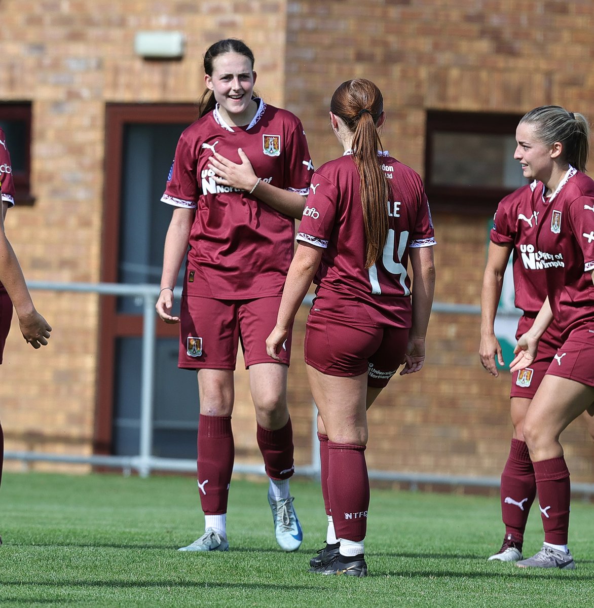 NTFCWomen's tweet photo. 👏 Congratulations to Alyx Mills who made her 50th appearance for the club on Sunday!

5⃣0⃣ appearances.
3⃣3⃣ starts.
2⃣ goals.
3⃣ assists.
1⃣7⃣ clean sheets.

Excellent achievement, Millsy! 🫶

#ShoeArmy 👞 https://t.co/SiNnygtw6l