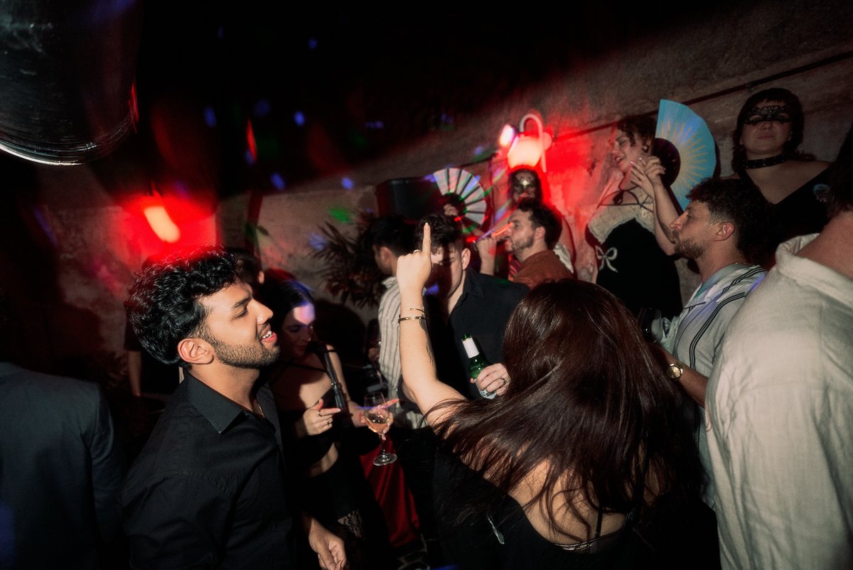 boundless_xyz's tweet image. gberry everyone but especially to those who are still recovering from our Noche de Máscaras with @zerion @stellarorg @myosin_xyz

@EFDevcon was a berryful time, we&apos;ll be back again next year!