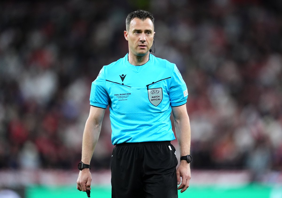 ActuFoot_'s tweet image. 🚨 OFFICIEL ! 𝗙𝗘𝗟𝗜𝗫 𝗭𝗪𝗔𝗬𝗘𝗥 🇩🇪 𝗦𝗘𝗥𝗔 𝗟’𝗔𝗥𝗕𝗜𝗧𝗥𝗘 𝗗𝗘 𝗣𝗦𝗚-𝗧𝗢𝗧𝗧𝗘𝗡𝗛𝗔𝗠 𝗖𝗘 𝗠𝗘𝗥𝗖𝗥𝗘𝗗𝗜 𝗘𝗡 𝗟𝗜𝗚𝗨𝗘 𝗗𝗘𝗦 𝗖𝗛𝗔𝗠𝗣𝗜𝗢𝗡𝗦  ! ⭐️

L’arbitre allemand avait arbitré la demi-finale retour de Ligue des Champions du PSG face à Arsenal la saison…