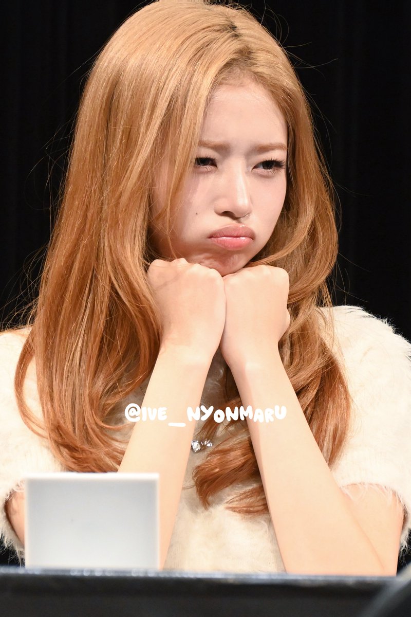 IVE_nyonmaru's tweet image. 251124

(՞`꒳´՞)*♩🐥

#아이브 #레이 #レイ #REI #直井怜 #대면팬사