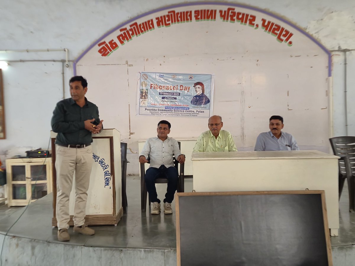 Dilipchaud73369's tweet image. #Fibonacci day was celebrated with class 10th students at Sheth B. M highschool Patan. Talk expert Dr. Kadiya sir was called form Hng University by Punabha Lok Vigyan Kendra Patan @InfoGujcost @narottamsahoo @Punam_Bhargava @iplabpatan @dstGujarat