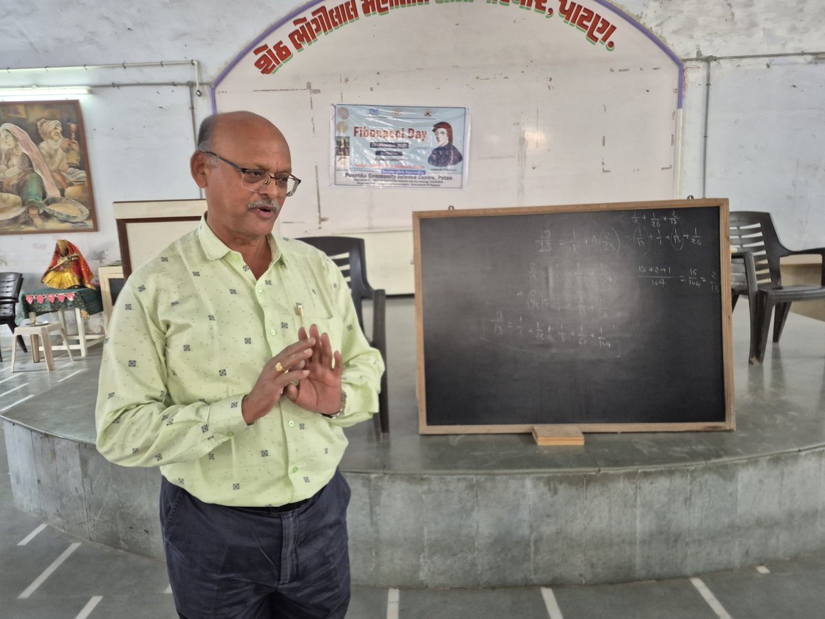 Dilipchaud73369's tweet image. #Fibonacci day was celebrated with class 10th students at Sheth B. M highschool Patan. Talk expert Dr. Kadiya sir was called form Hng University by Punabha Lok Vigyan Kendra Patan @InfoGujcost @narottamsahoo @Punam_Bhargava @iplabpatan @dstGujarat