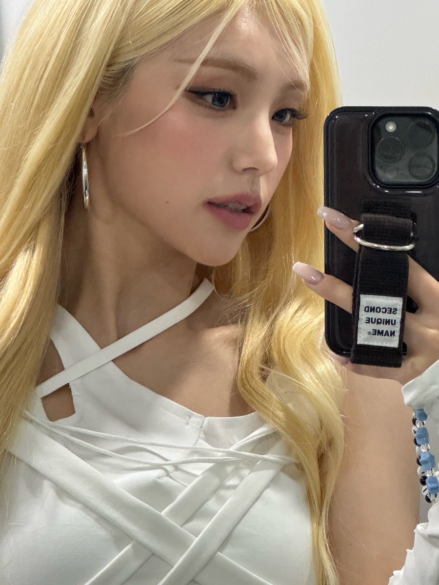 yjbubble's tweet image. [251124] 9:12PM KST