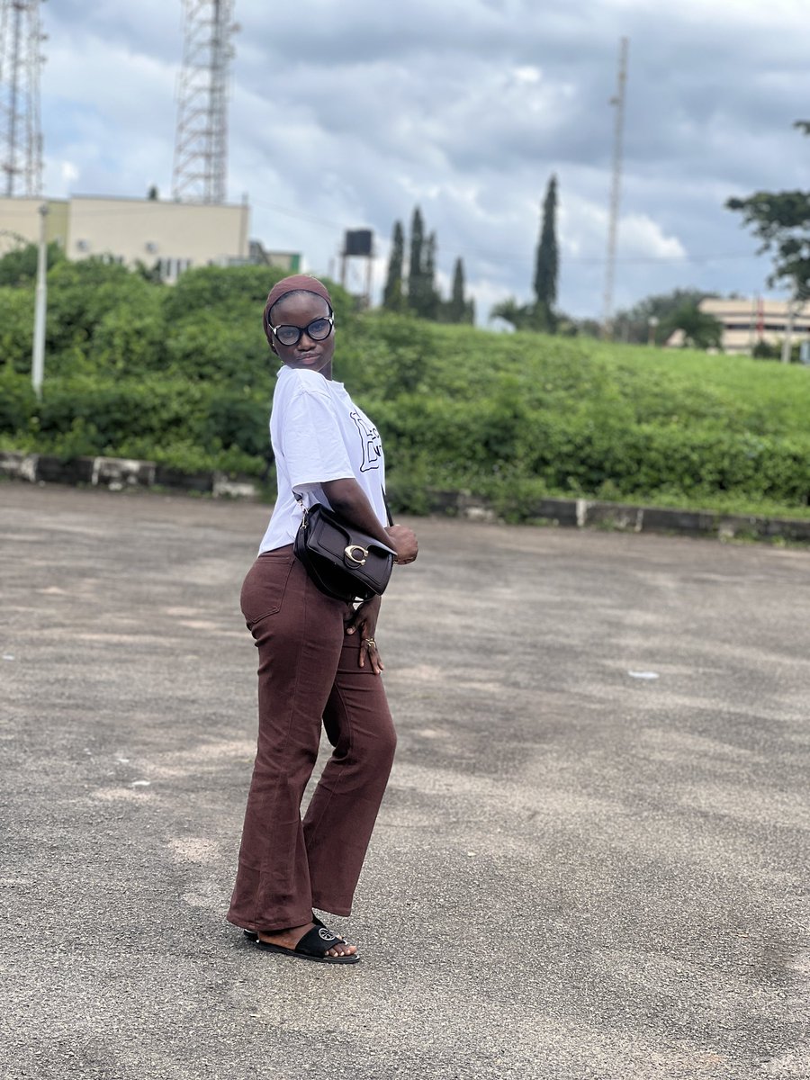 Arike_Ade||Thecybergirl❤️ tweet media