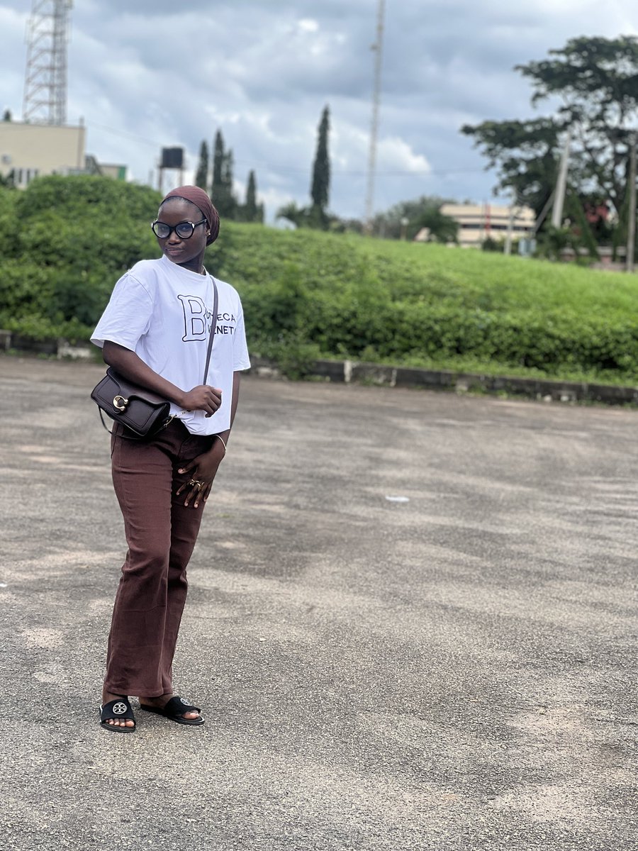 Arike_Ade||Thecybergirl❤️ tweet media