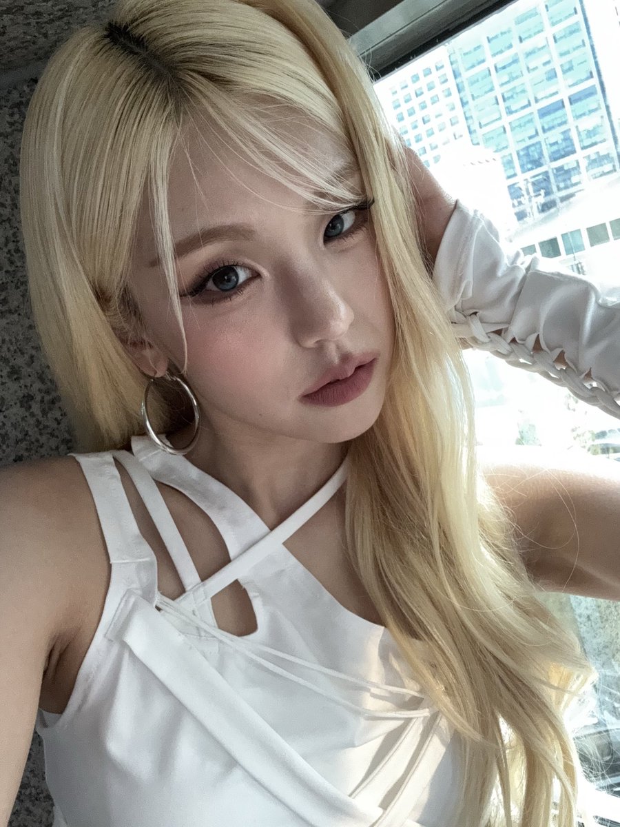 yjbubble's tweet image. [251124] 9:12PM KST