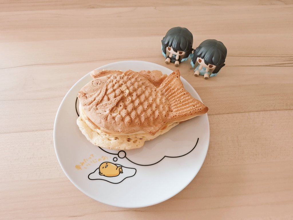 hiyokonosekai's tweet image. この前いい兄さんの日だったんだね

有「ほら半分やる」
無「えっ！いいの？しかも頭の方だよ？」
有「お前にだからあげるんだよ、いらないならあげない」
無「いるいる！兄さん優しいね、ありがとう」