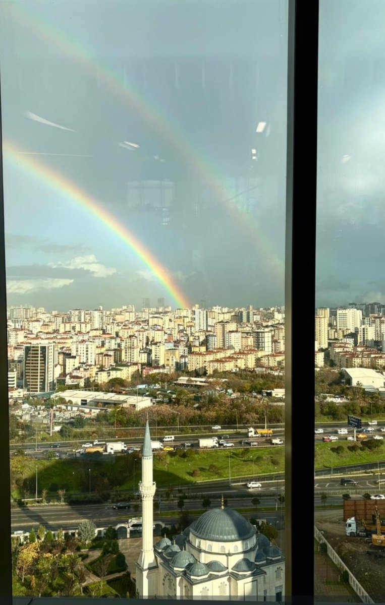 Atasehir bugün gök yüzü şahane..
