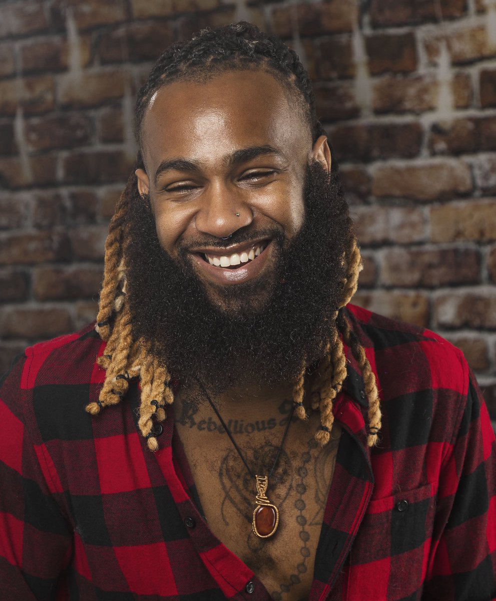 stefanartistry's tweet image. I’m 37 years old today. I didn’t think I would see beyond 30. With all of the challenges &amp;amp; low moments of my life I’m grateful I get to be here. Finding myself still. Finding my joy and what brings me happiness. Knowing what I deserve &amp;amp; never settling for less than what I deserve