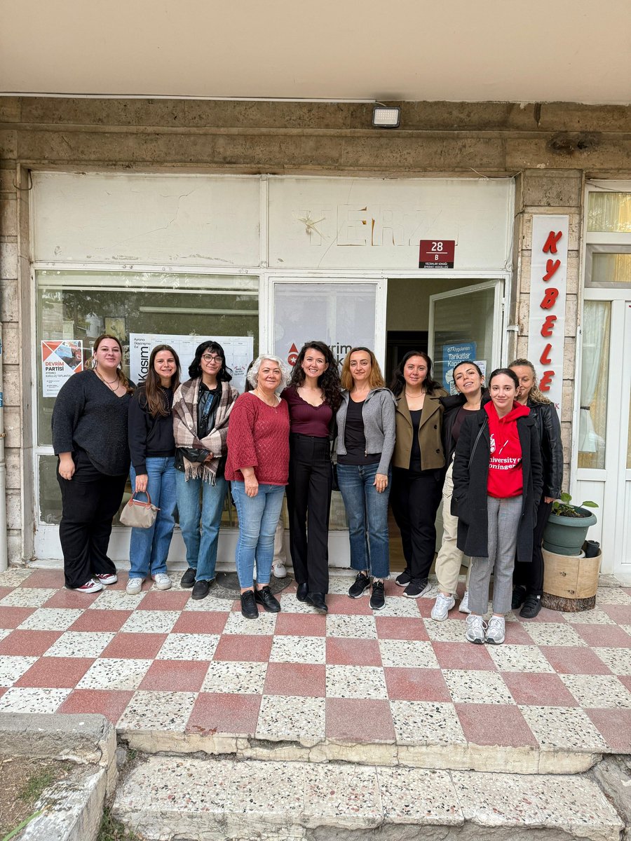 DHAyranci's tweet image. Emekçi Kadınlar Derneği ile düzenlenen &quot;Yüz Yogası&quot; atölyemiz Ayrancı Dayanışma Evi&apos;nde gerçekleştirildi. 

29 Kasım&apos;da Mozaik Atölyesi&apos;nde görüşmek üzere.