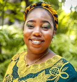 lequotidien509's tweet photo. L’artiste haïtienne @vanessajeudiht sélectionnée pour la 1ère édition québécoise de #PulsationS à Gatineau au Canada🇨🇦. Avec son projet #LakouALa, elle mêle musique, documentaire et spiritualité vodou pour porter haut la culture haïtienne. #Haïti #Culture #Musique #lequotidien509 https://t.co/glP3pBRhbE