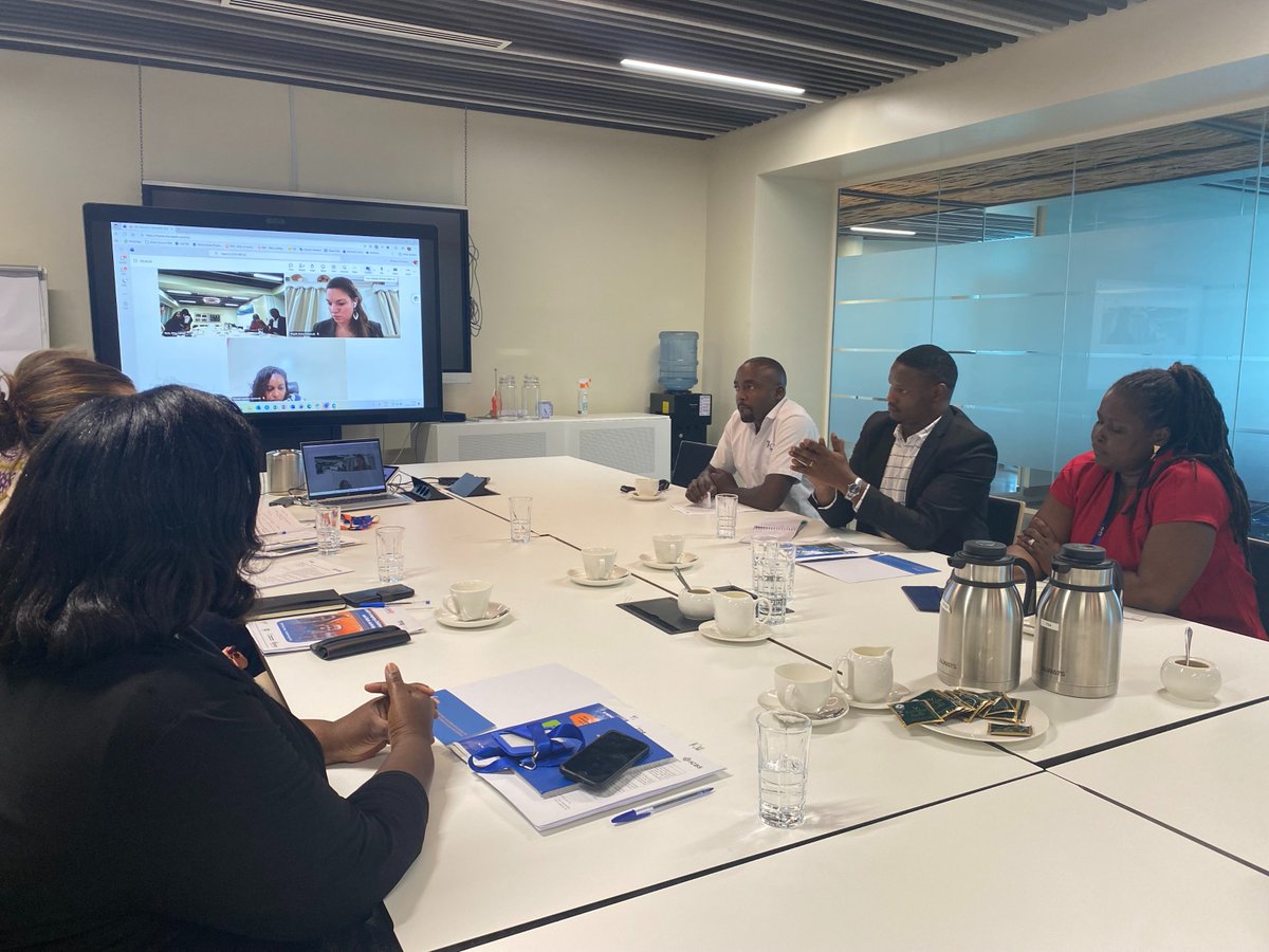 TpoUg's tweet image. 📊#CONNECTingForPeace Impact so far:
-
 🌟210 #CBS groups enrolled, reaching #3153 participants
 🌟 21 #graduatedgroups supported with #seed funds for income-generating activities #IGA
 🌟 Strong female participation and measurable improvements in psychosocial community cohesion.