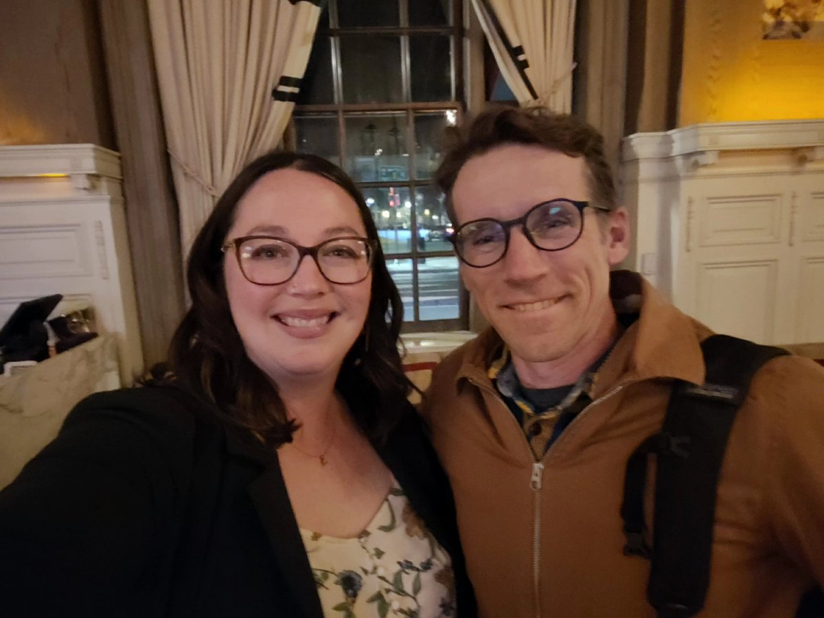 R_D_Johnson's tweet image. I had a BLAST of a final evening at #sblaar25 with friends!