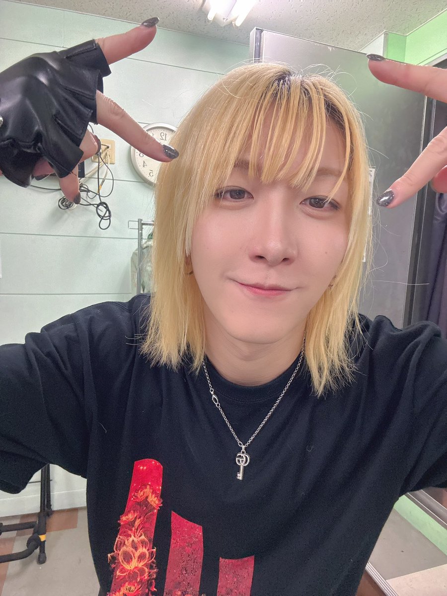 XLAMP_SHiN_'s tweet image. #天下統一ツアー2025 in大阪
最高に楽しくて幸せだったよ✌️

ここは他の拠点よりも思い入れがある分
魅せなきゃいけない気持ちも高くて
全部含めて今日は今日しかないLIVEを
お届けできたと思います！

これにて関西2days完🌟
ツアーは遠征まみれだけど
本当にいつもありがとうね😉

#XLAMP