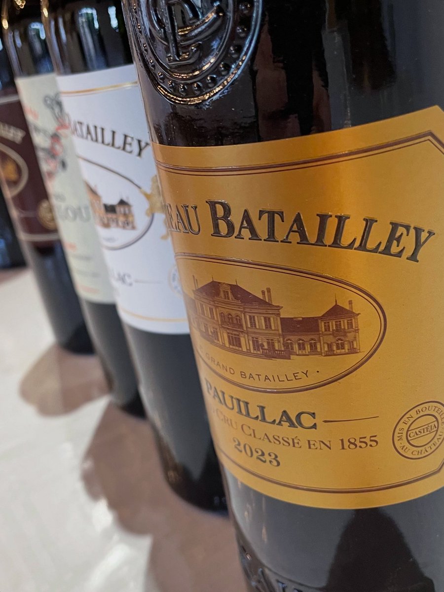 chriswinedoctor's tweet photo. Complete tasting of the Castéja family’s left-bank range including Batailley and Lynch-Moussas. #lynchmoussas #batailley #bdx2023 #bordeaux #wine https://t.co/8bEgb1qP3h