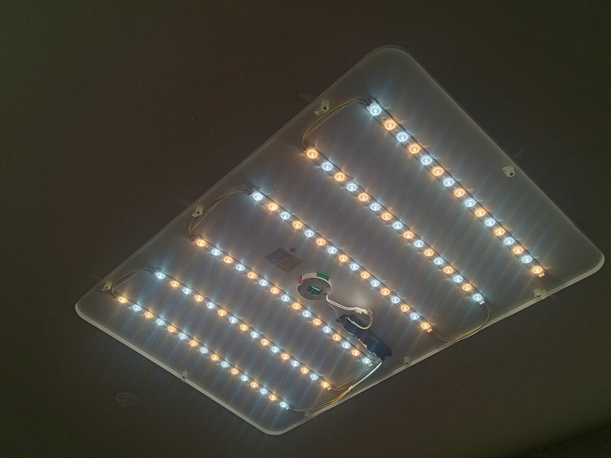 info_hcs's tweet image. サイズ大きすぎてカバー付けられない🙍結構頑張ってみたんだけど😰カバー付いてないくらいどって事ない！よね？よね？？？粋酔 りか
 #すすきの #HCS 最新情報は→ hcs-g.com