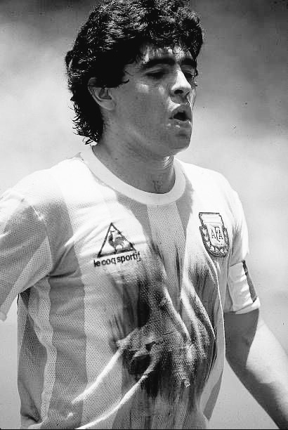 Con un corazón que
no puede cumplir
más promesas ya.

Solari-Beilinson