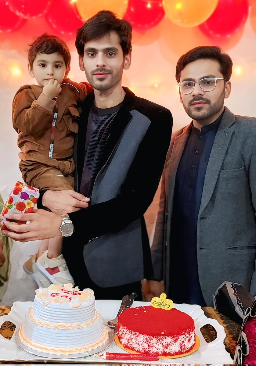 mzabidofficial's tweet photo. Happy birthday brother ππ!
#HBDZaeemAbid @IamZaeemAbid
#HappyBirthday #ZaeemAbid
#ZohaibAbid #ZohanZohaib #ZayyanZohaib https://t.co/a4On2qdtyg