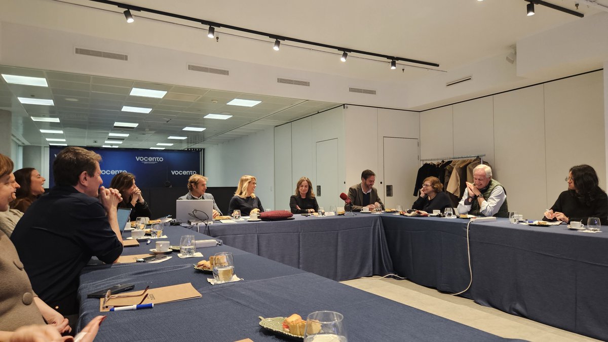 🔉Hoy se ha presentado la XIX edición de los <a href="/PremiosGenio/">Premios GENIO</a>🏆

📅 𝟭𝟭 𝘆 𝟭𝟮 𝗱𝗲 𝗺𝗮𝗿𝘇𝗼 |📍𝗚𝗶𝗿𝗼𝗻𝗮. 
 
⌛El periodo de inscripción de piezas estará abierto hasta el 𝟭𝟯 𝗱𝗲 𝗲𝗻𝗲𝗿𝗼👉premiosgenio.com

#GironaGENIOInnova