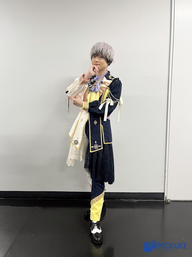 81pro_official's tweet image. Ra*bits
真白友也役：#比留間俊哉 
仁兎なずな役：#米内佑希 
天満光役：#小林大紀 

Knights
朱桜司役：#土田玲央 

Special for Princess！
カンナ役：#榊原優希 

Ha/Lo(シークレット)
仙石忍役：#新田杏樹 
朱桜司役：#土田玲央 
真白友也役：#比留間俊哉