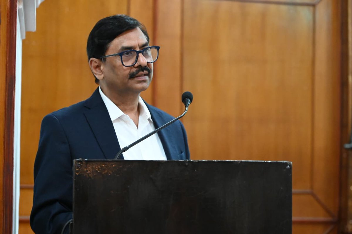 uppcbofficial's tweet image. Today, #UPPCB achieved a significant milestone with the launch of the Mid-Career Training Programme  for its Class-I officers at #ASCI, Hyderabad.
The inauguration ceremony was presided over by Dr. R. P. Singh, Chairman, UPPCB.