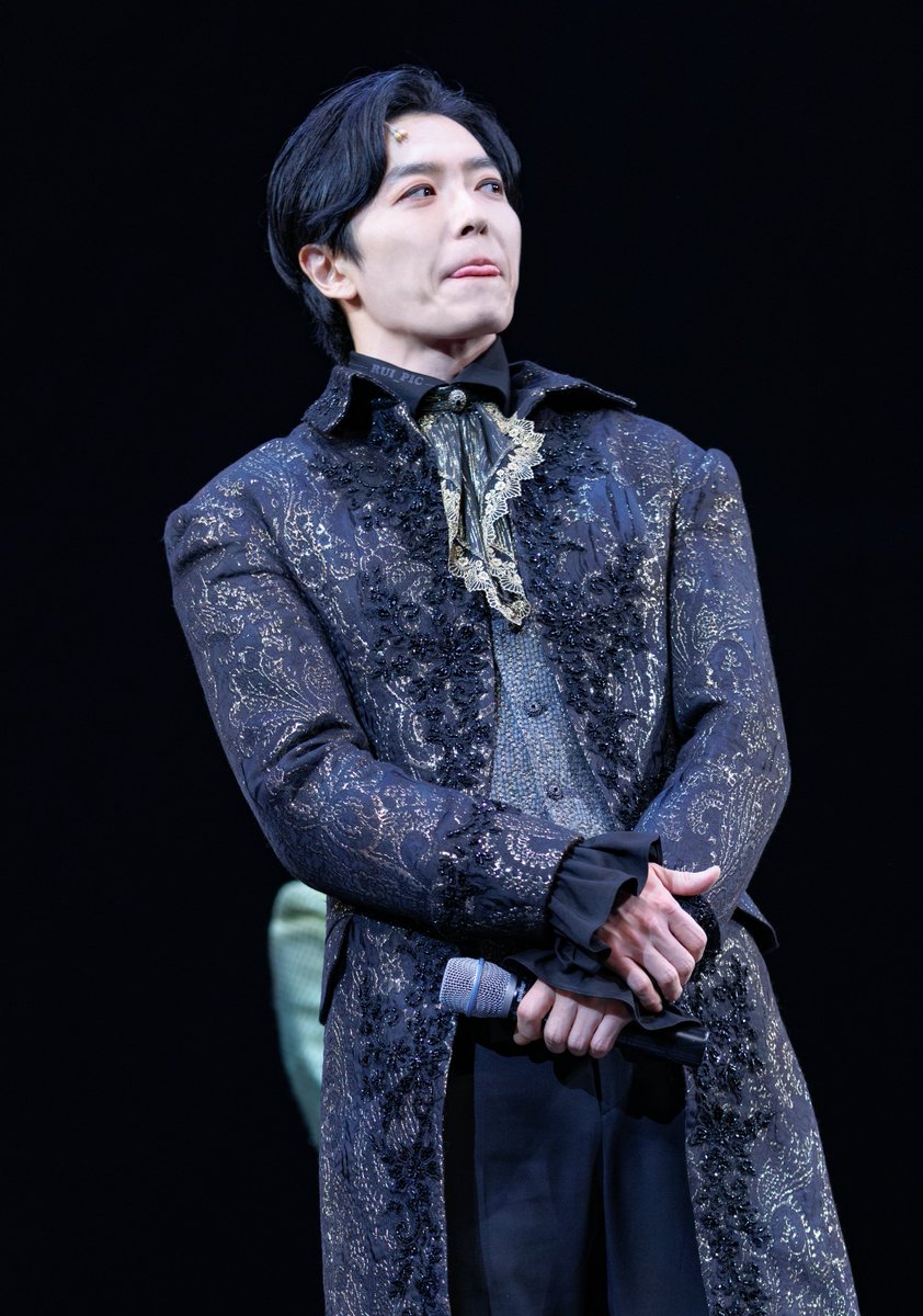 RuiPic's tweet image. 2025.11.22 낮
 
아마데우스 무대인사  

안토니오 살리에리 役｜김재욱